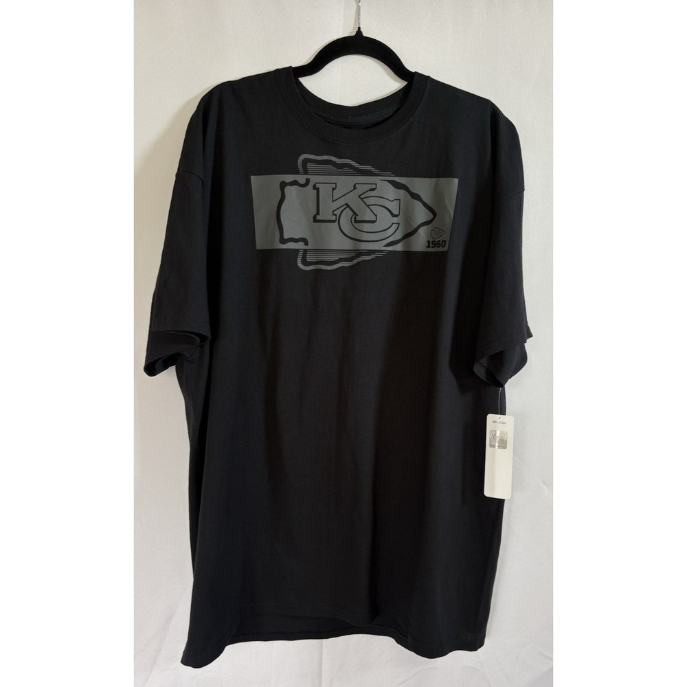 NFL team apparel t-shirt size 2xl kansas city chiefs short sleeves black